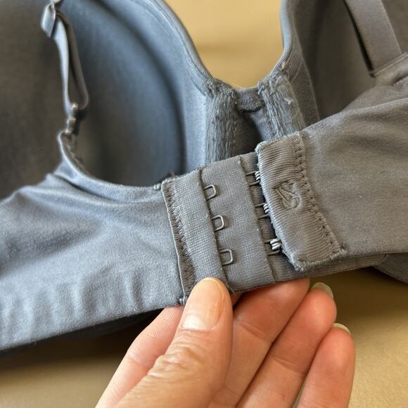 Victoria’s Secret Lined Perfect Coverage 36DD Gray Underwire T-Shirt Bra - Picture 5 of 8